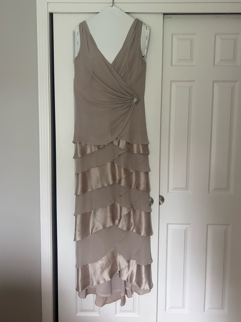Tadashi Shoji Tiered Gown Champagne Dress Size 12